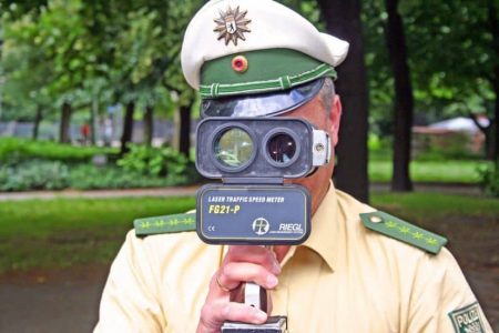 Lasergeschwindigkeitsmessgerät Riegl